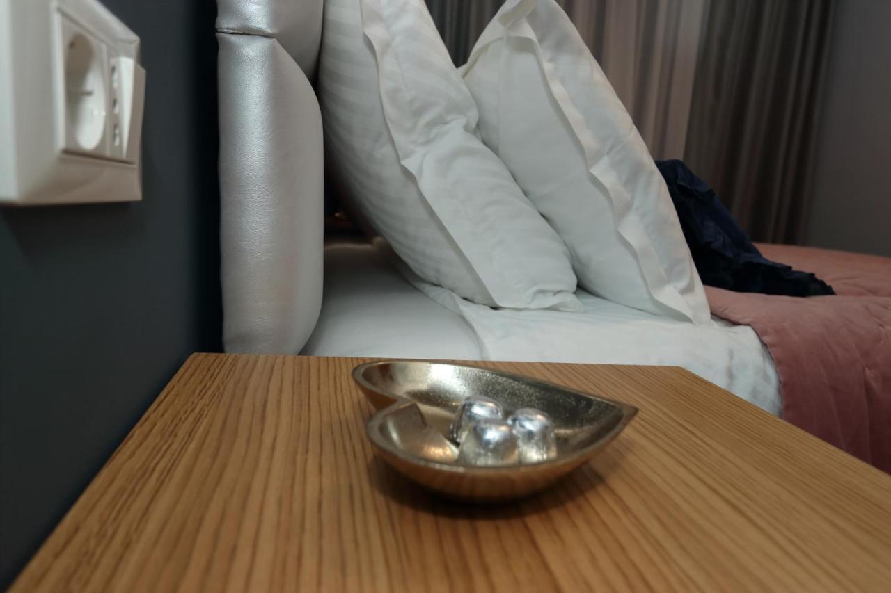 Etal Luxury Apartment *